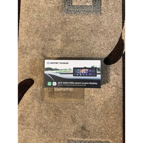 Portable Touchscreen Car Stereo with Wireless CarPlay (6.86") - Picture 1 of 7